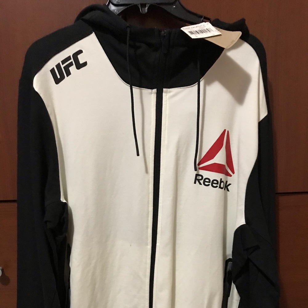 Never wore, it has the tags and everything.